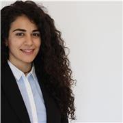 Mi sono laureata in giurisprudenza, in diritto internazionale ed europeo in Russia. sono Satenik Shirinian. Nel 2017 ho conseguito